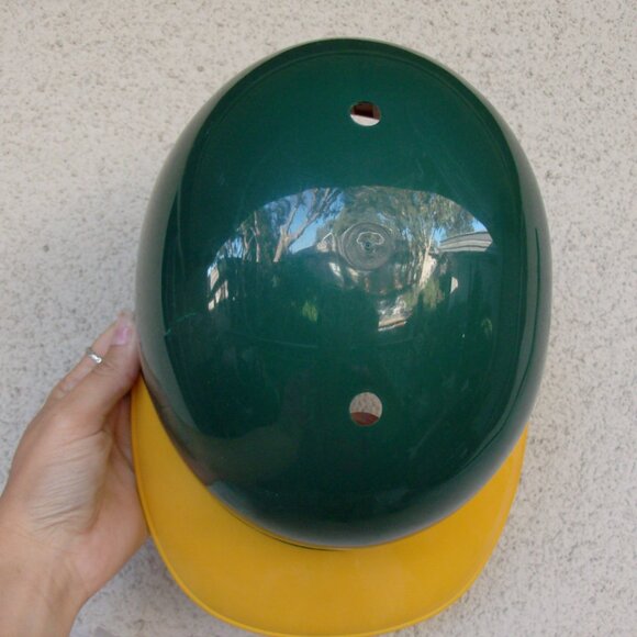 Vintage Oakland A’s Union 76 Promo Helmet Green & Yellow Collectible Hat - Picture 2 of 7